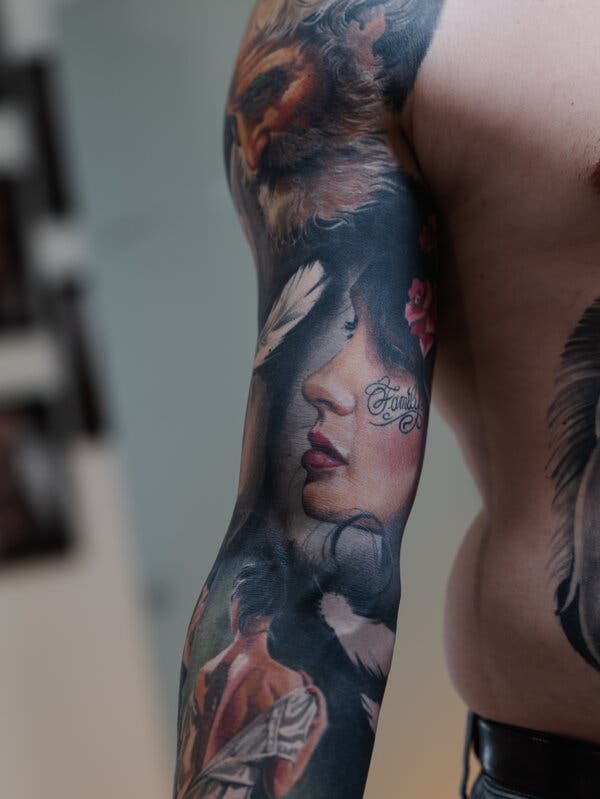 21SCI-TATTOO-INK3-articleLarge.jpg
